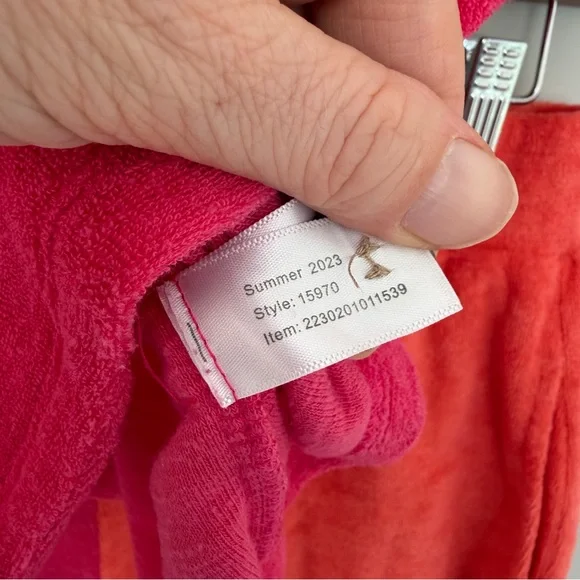 MARINE LAYER Women’s Terry Out Jacquard Resort Shirt in Hot Coral Colorblock - Picture 8 of 14